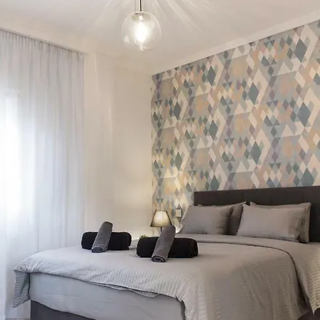 Thess Now Luxury Apartment *